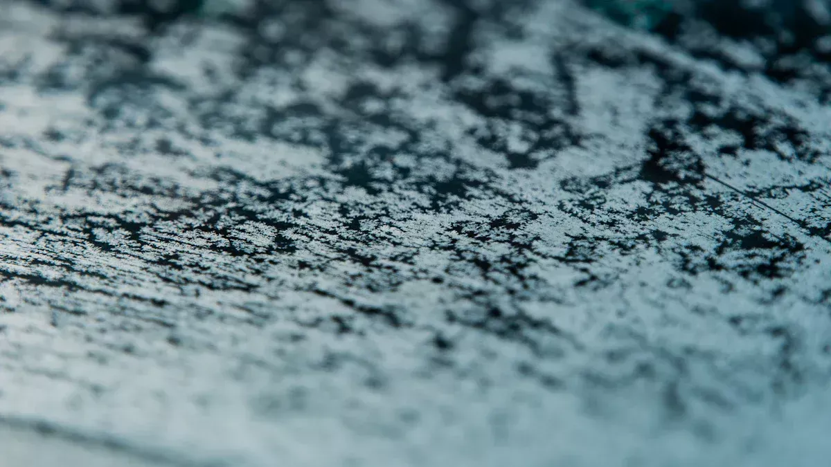 Buzlu bir ön cam nasıl önlenir